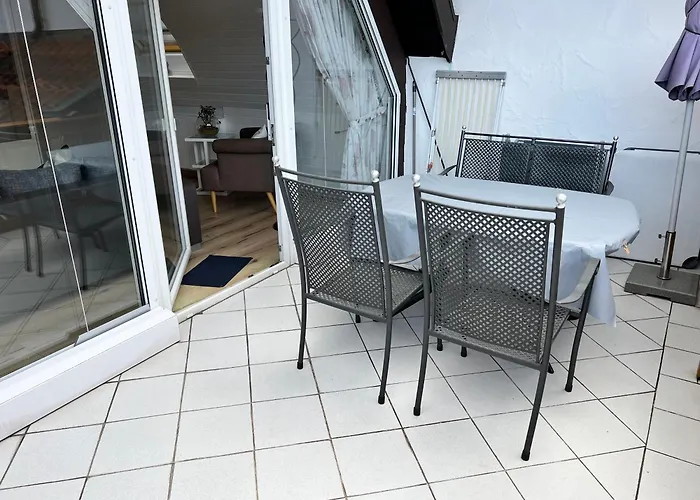 アパート Traudel