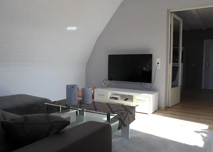 アパート Traudel ダーン