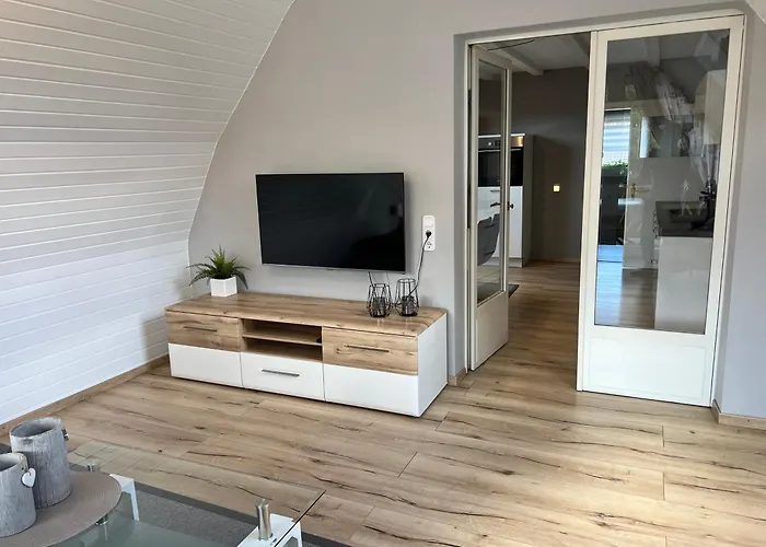 アパート Traudel