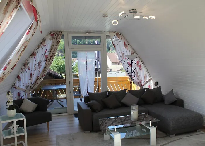 アパート Traudel